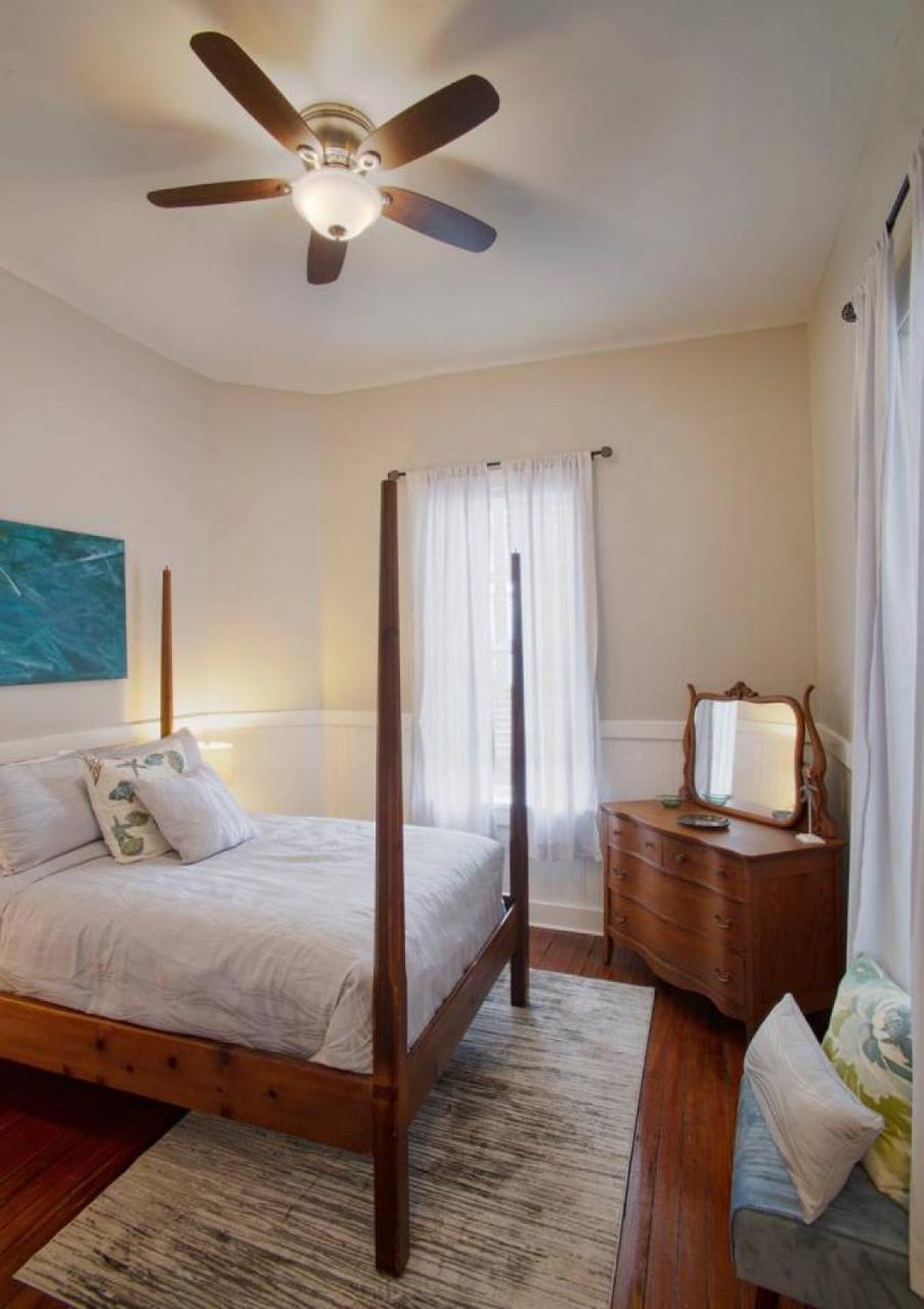서배너 414 Waldburg A - Newly Renovated Apt With Outdoor Space! 아파트 외부 사진
